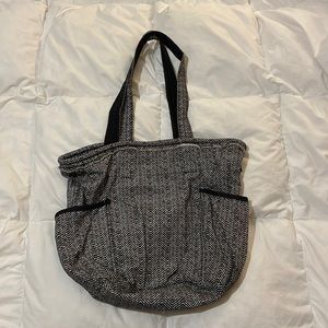 Thirty-one tote
